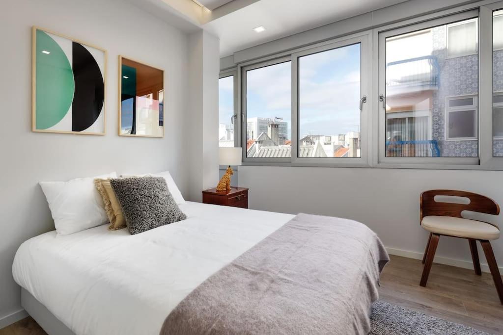 Lisbon Central Apartment With Balcony Екстер'єр фото