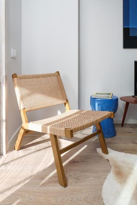 Lisbon Central Apartment With Balcony Екстер'єр фото